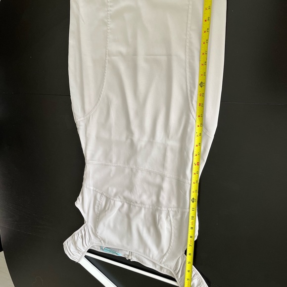 Guess Dress. Size 38 or 6 - Picture 8 of 9